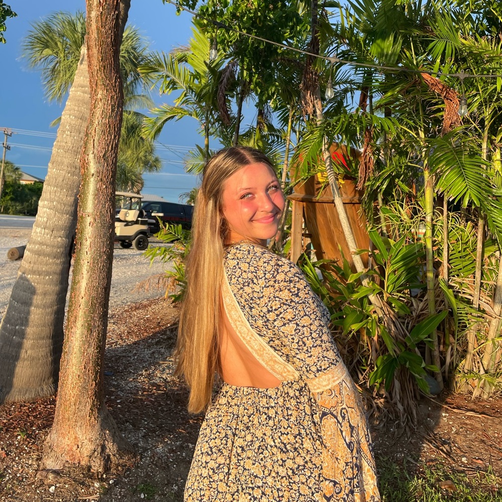 Free People V-Neck Romper only worn once! Perfect for cute summer dinners!